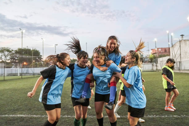 高于博洛尼 高于博洛尼